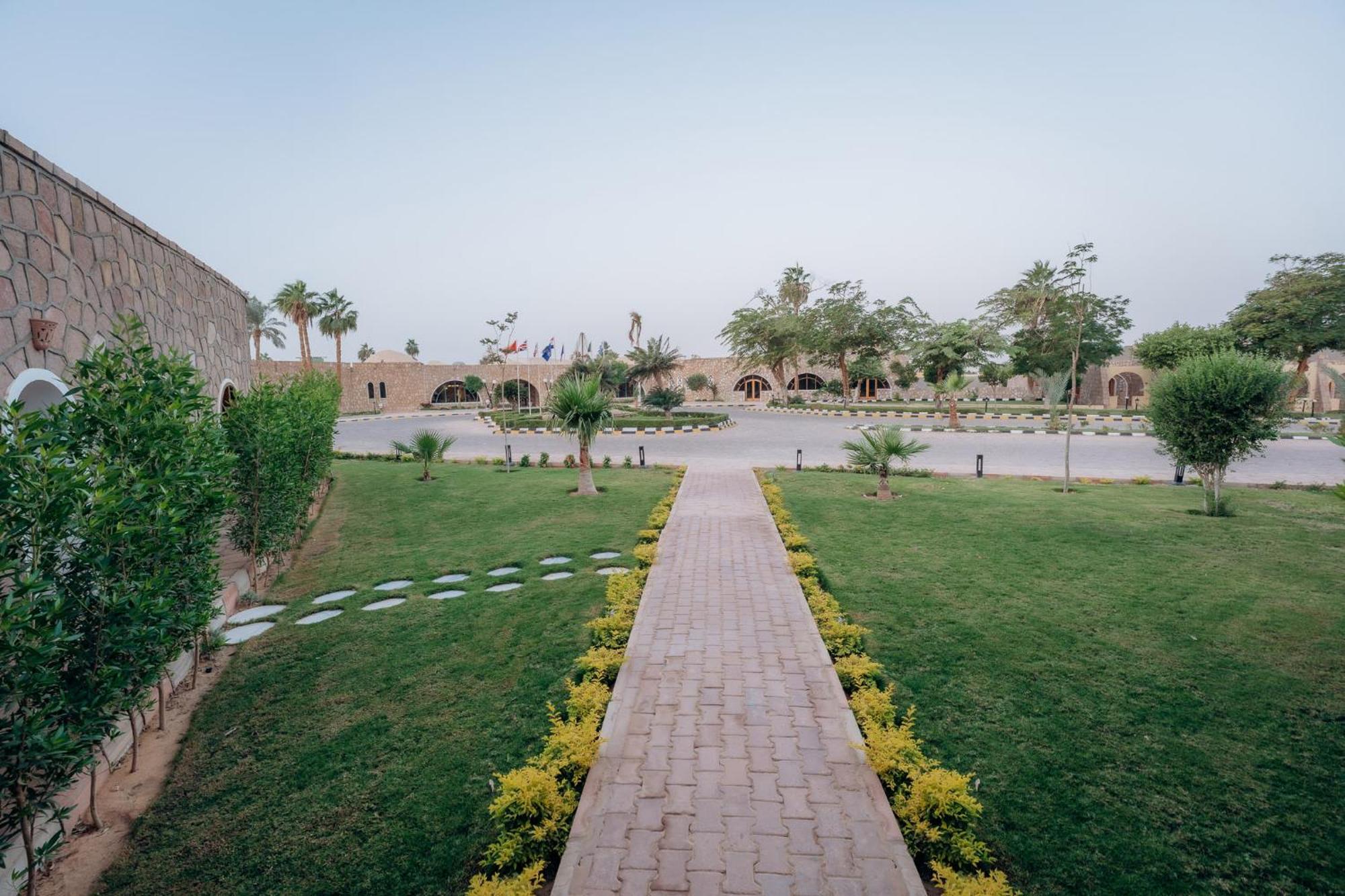 Seti Abu Simbel Lake Resort Exterior photo