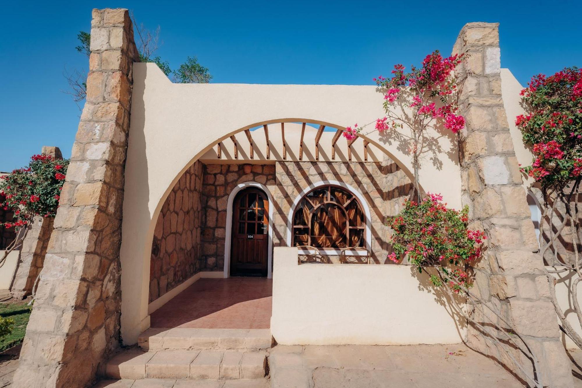 Seti Abu Simbel Lake Resort Exterior photo