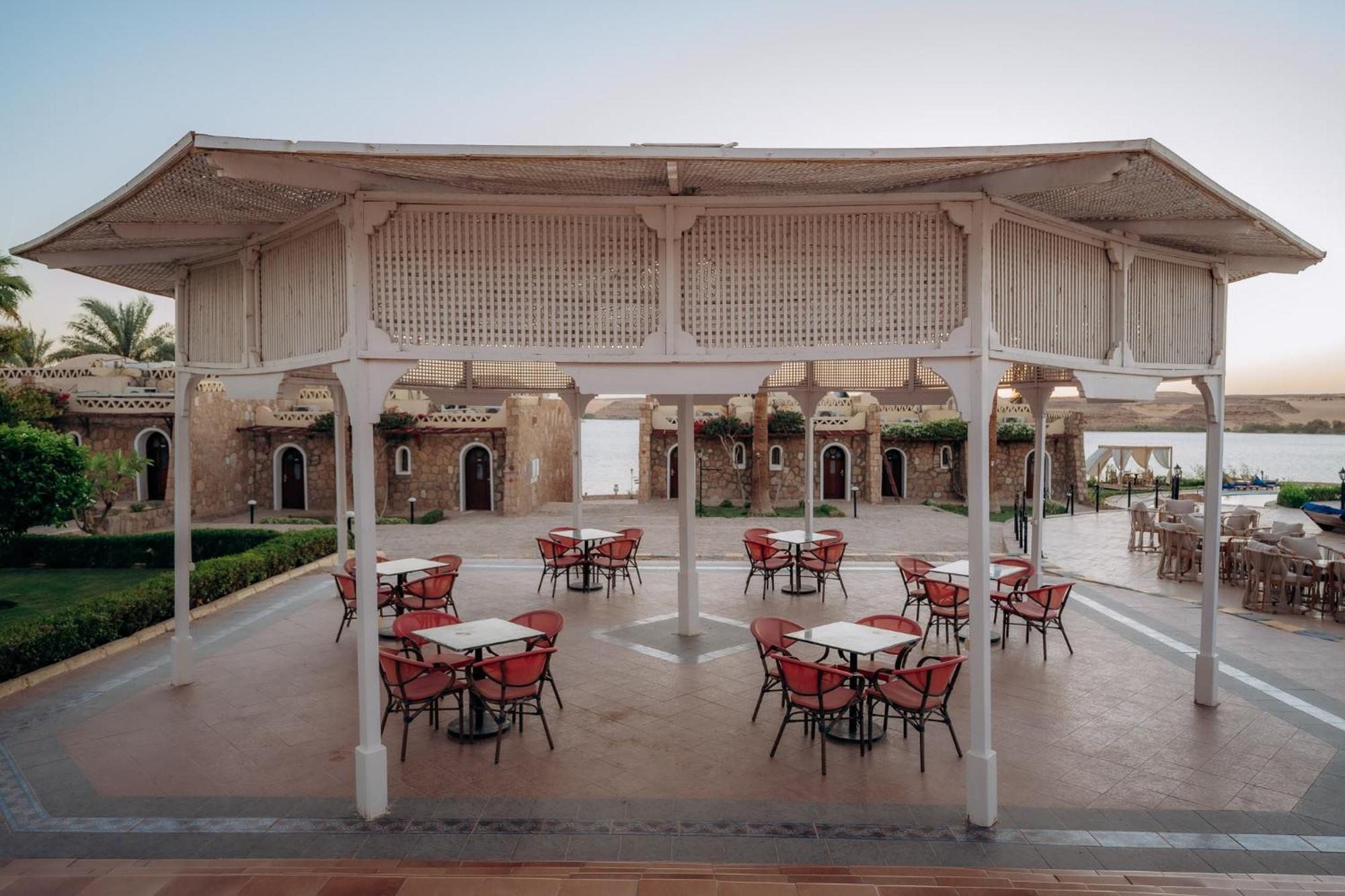 Seti Abu Simbel Lake Resort Exterior photo